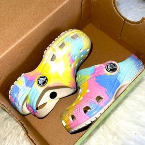 TODDLER CROCS